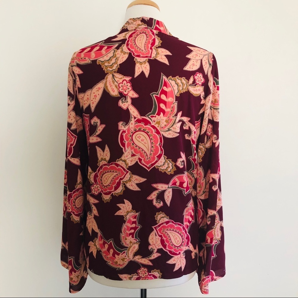 Show Me Your Mumu Brynn Paisley Boho Blouse Tie Neck Burgundy XS NWT - Picture 9 of 16